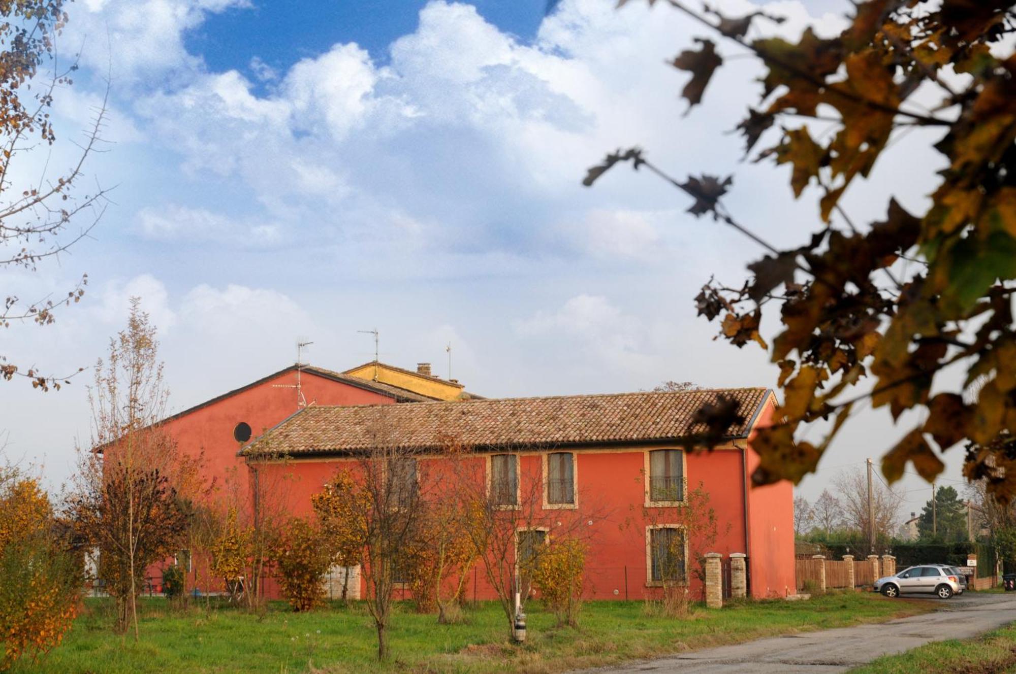 Agriturismo La Fattoria Del Boschetto Fontanellato Bagian luar foto