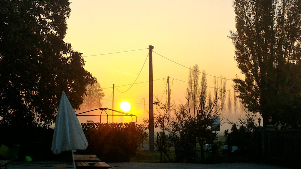 Agriturismo La Fattoria Del Boschetto Fontanellato Bagian luar foto