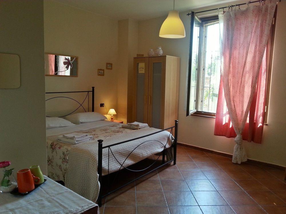 Agriturismo La Fattoria Del Boschetto Fontanellato Bagian luar foto