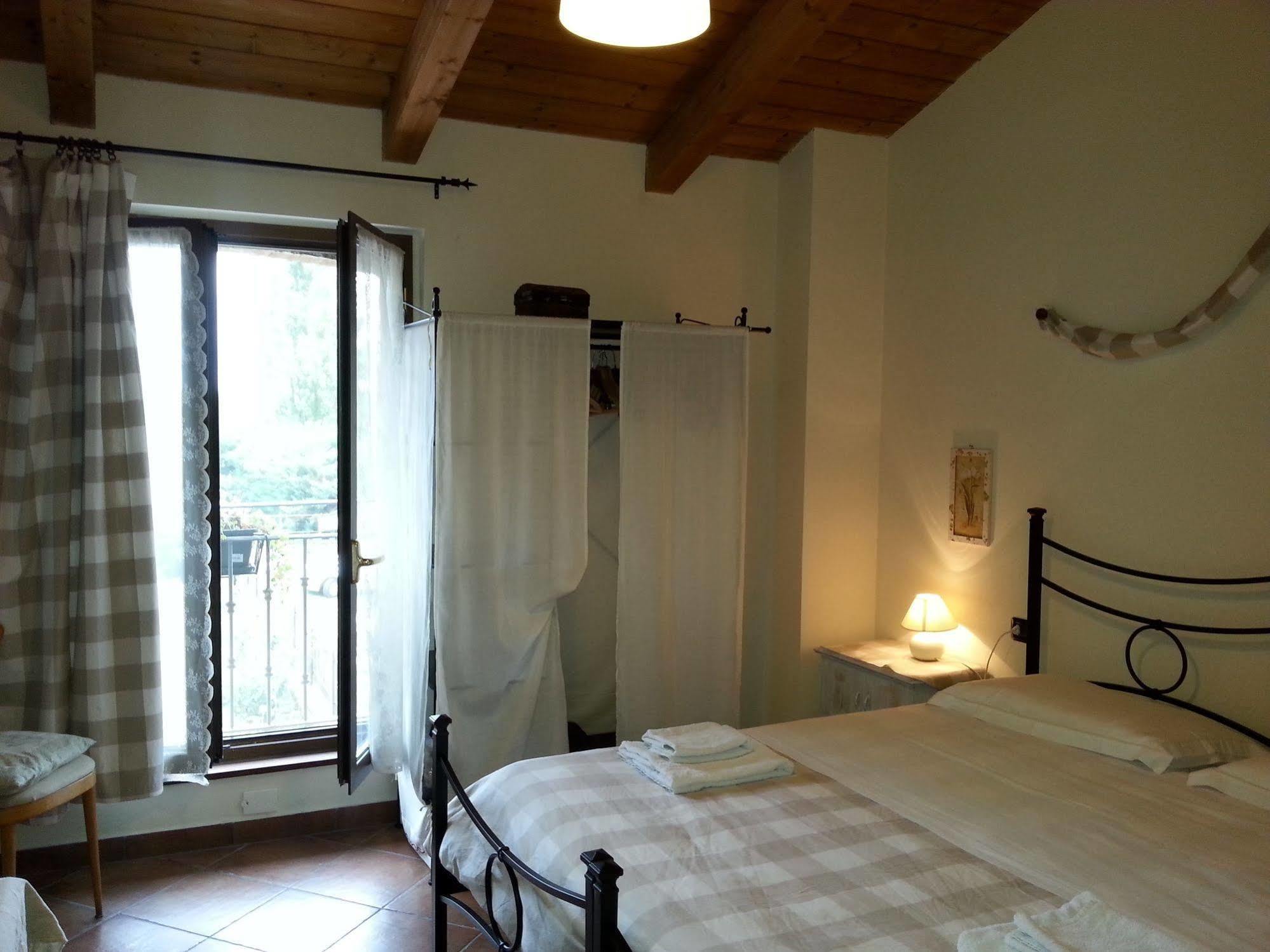 Agriturismo La Fattoria Del Boschetto Fontanellato Bagian luar foto